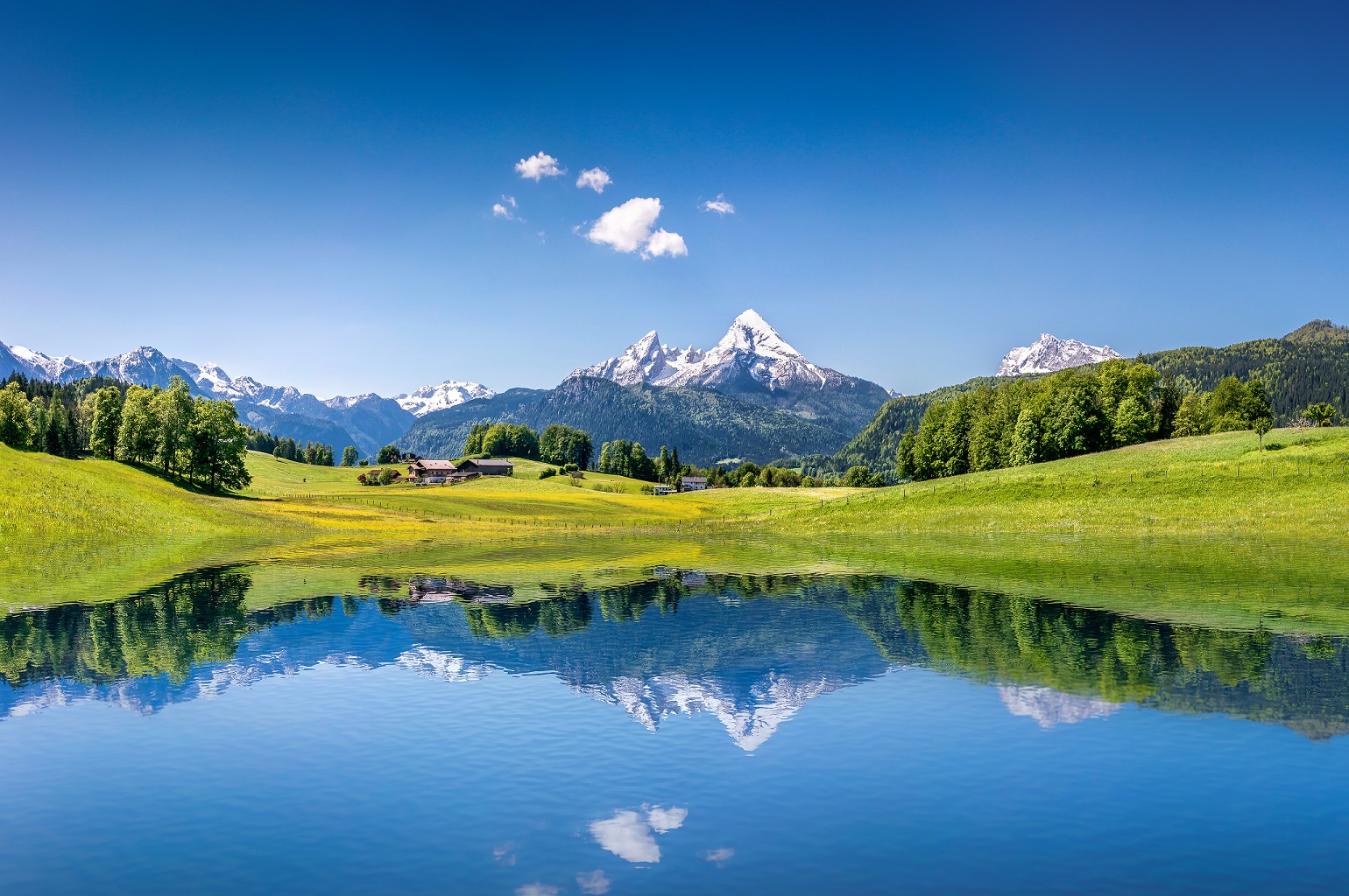 Laghetto di montagna